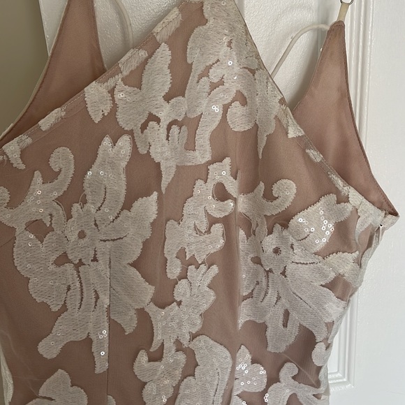 Floral Halter Dress - Picture 2 of 3